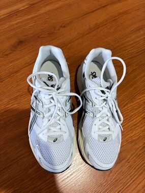 Asics White and Silver Men's Athletic Sneakers